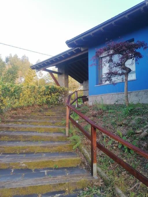 La casa azul: Un lugar mágico y acogedor en finca Juncedo Exterior foto